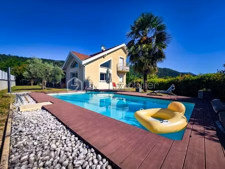maison contemporaine de 165 m² à vaulnaveys-le-haut