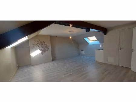 location appartement 1 pièce 28.6 m² à chateau-thierry (02400)  305 €