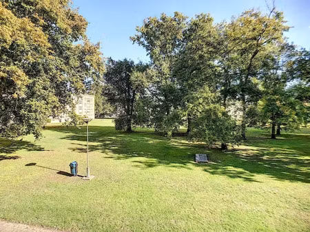 location appartement 4 pièces 72.5 m² à hourtin (33990)  640 €