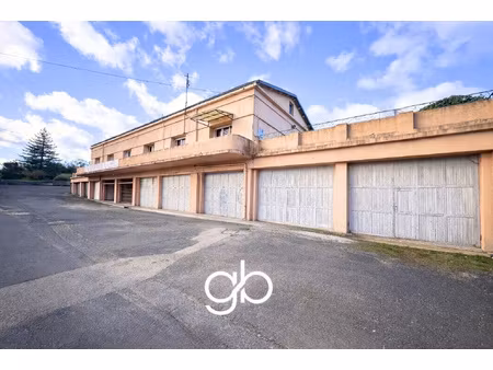 immeuble de rapport - 2 appartements - terrasses et garages
