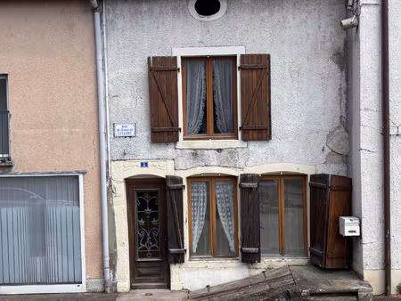 maison d'habitation de 88 m2 de type f4 sur un terrain de 66