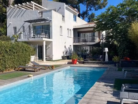 cassis belle villa à 500 m du centre
