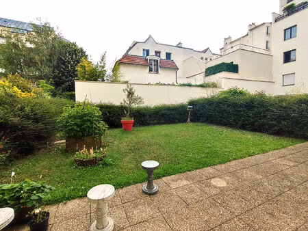 appartement 4 pièces 3 chambres avec jardins parc de bécon