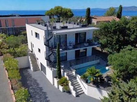 vente demeure d'exception bord de mer à saint-raphaël (83530) : à vendre bord de mer / 204