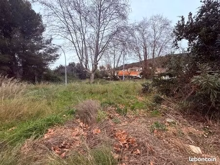terrain 504 m² six fours les plages