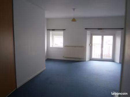 studio 1 pièce 33 m²