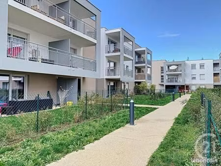 bel appartement t3 avec terrasse – saint-apollinaire (à 10 min de dijon)