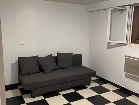 studio tous conforts à créteil