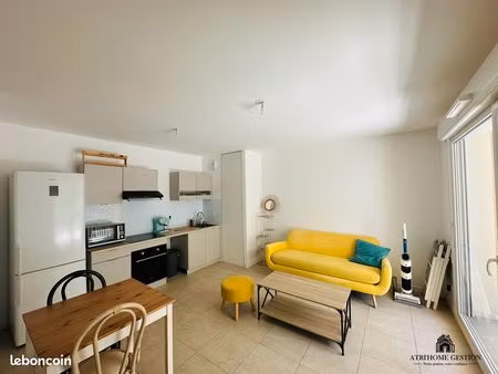 appartement 2 pièces meublé de 43m² avec balcon et garage