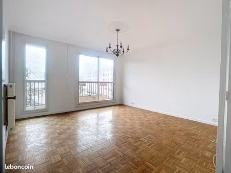 appartement 4 pièces 77 m²