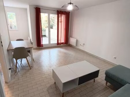 appartement t2 46 m2 meublé avec garage