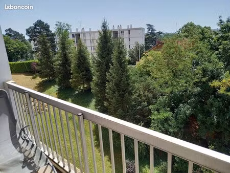 tassin : spacieux t3 de 78 m2 +balcon + piscine