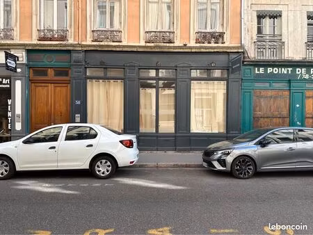 local commercial 59 m²