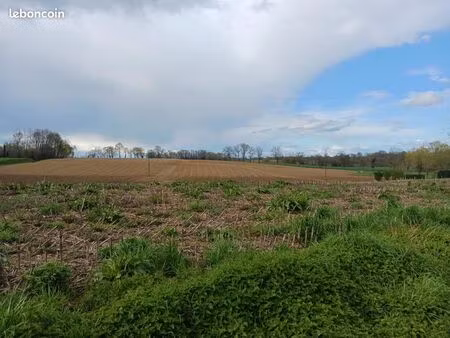 terrain 600 m² saint martin le chatel
