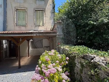 immeuble 6 pièces 110 m²