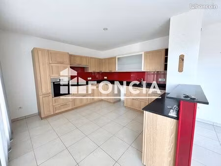 appartement 3 pièces 82 m²