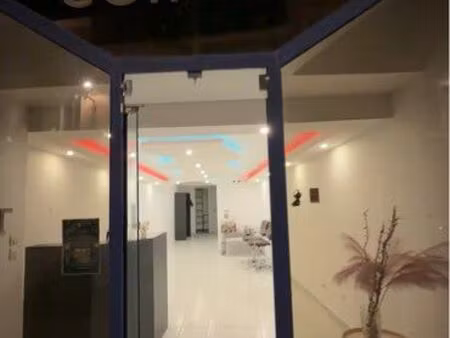 vend local commercial