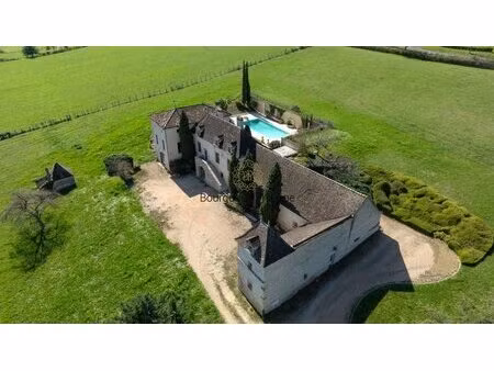 tournus propriete du xviiie 255 m² -pisicine -parc- dependances- vue panoramique