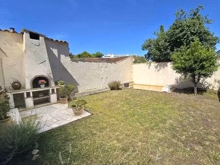 échoppe en pierre avec jardin sans vis-à-vis et garage - 158 m2 au sol