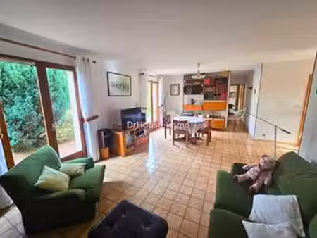 vente maison à arques-la-bataille (76880) : à vendre / 90m² arques-la-bataille