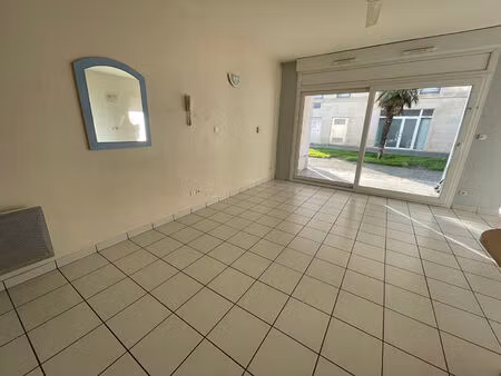 ensemble de 2 appartements sur le port de plaisance