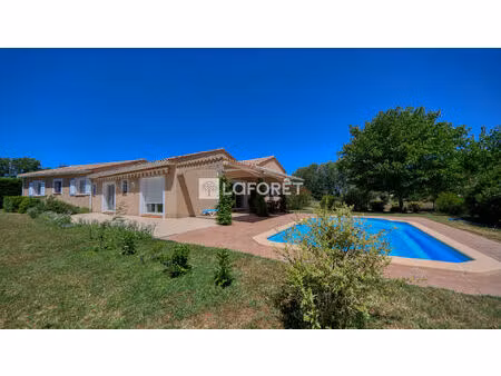 jolie propriété de style provençal avec piscine à vendre à lisle-sur-tarn