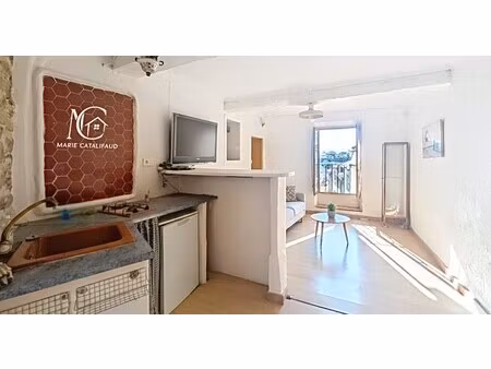 maison de village avec fort potentiel et beaucoup de charme - roquebrune sur argens