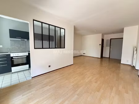 bel appartement t2 epinal rive droite 59m2