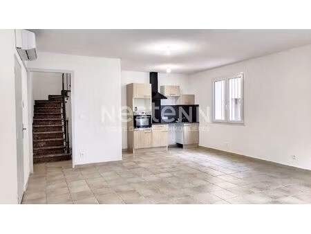 torreilles - a vendre immeuble 6 pièces (132m2) avec garage et stockage