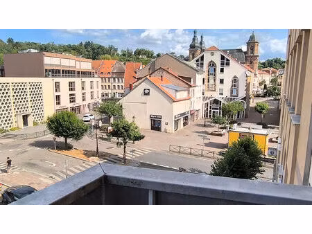 appartement 5 pièces 83 53 m² hypercentre saint-avold - ascenseur  cave et 2 balcons