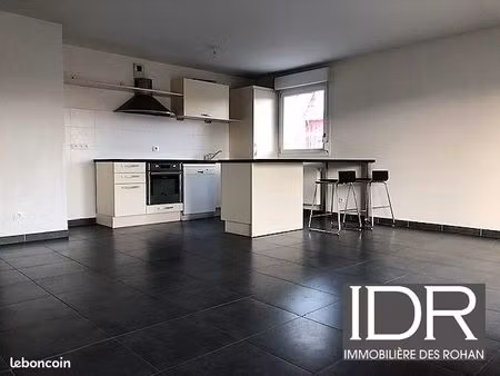 appartement 3 pièces 69 m²