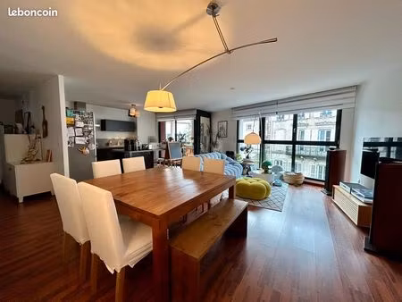 exclu - t4 de standing 110 m2 avec terrasse et ascenseur – quartier préfecture