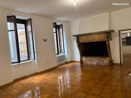 particulier loue appartement