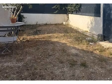 places de parking à louer six-fours-les-plages