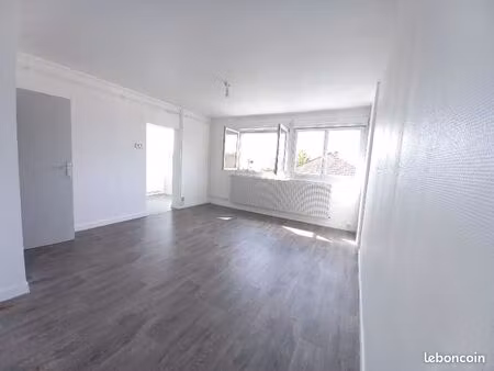 appartement 3 pièces 54 m²