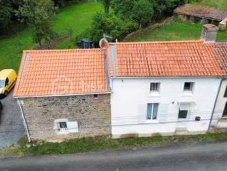 vente maison à l'hermenault (85570) : à vendre / 126m² l'hermenault