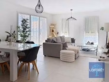 location appartement 3 pièces à saint-gilles-croix-de-vie (85800) : à louer 3 pièces / 69m
