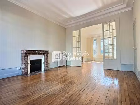 location maison 8 pièces 236m² perigueux 24000