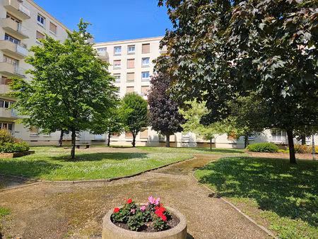 appartement 4 pièces ** 69 m² houilles