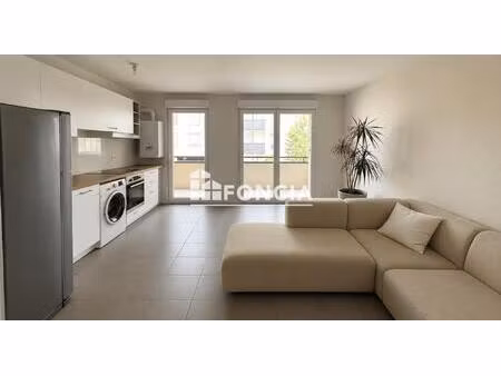 t3 récent avec balcon xxl  cave et parking - rouen 76100