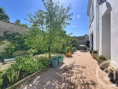 maison à vendre - 4 pièces - 112 63 m2 - puyrolland - 17 - poitou-charentes