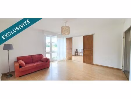 appartement lumineux et spacieux   quartier agreable   commerces à proximité .