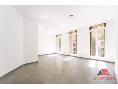 cours lieutaud/ proximité préfecture:bureaux 146 m2 lc très
