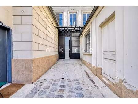 location bureaux 144 m²