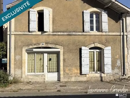 maison de bourg 117m2-proche saint jean d'angély
