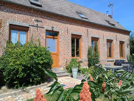 aisne - harcigny - maison typique thiérachienne à l'écart de