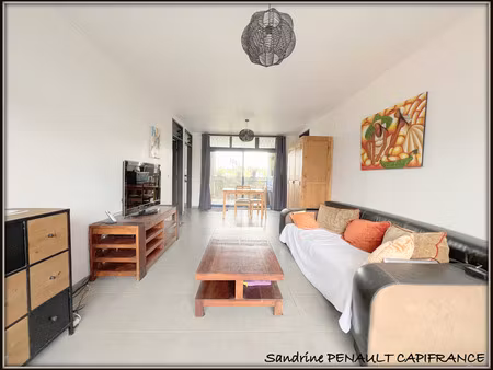 a vendre a kourou (97310) un magnifique appartement t4 de 77 m² - au prix de 182 000 €