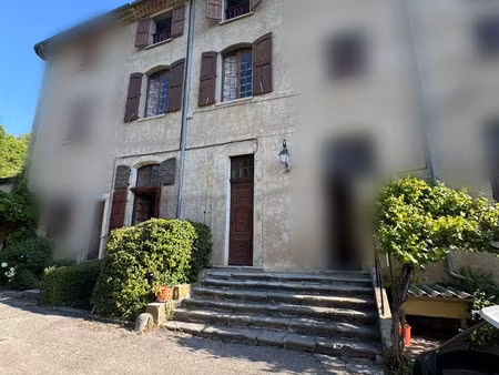 exceptionnel : 280 m² au sein de l'ancien palais des évêques