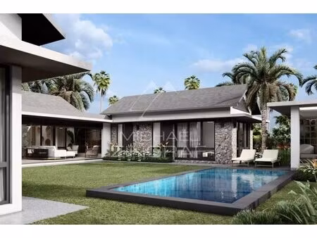 villa de luxe de 5 chambres en première ligne de golf au nord - mzimc1238