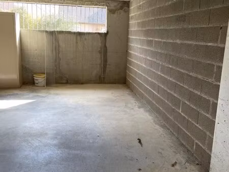à louer garage-parking – 74 € |hettange-grande